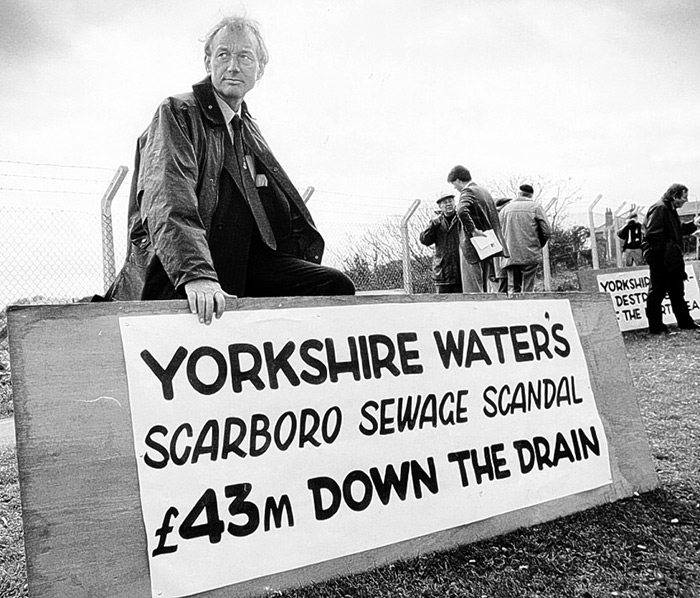 SIGN OF THE TIMES... Freddie Drabble, of the Sons of Neptune, protesting against the outfall scheme at the Yorkshire Water Scalby Mills press day in April 1991...