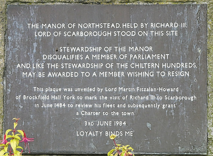 PLAQUE... Denoting the Manor of Northstead and its position in Peasholm Park...