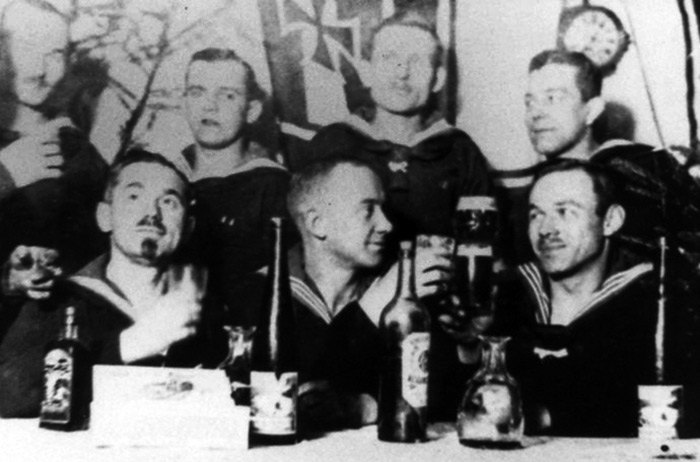 U-BOAT CREW... enjoying a drink...