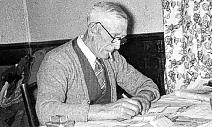 MEDAL... Harry Sellers...