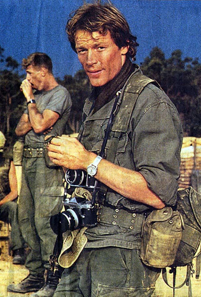 FILM STILL... A publicity shot featuring Iain Glen as Tim Page in the series Frankie's House... 