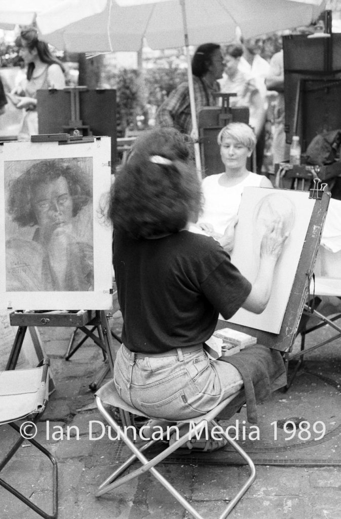 Artist in Paris. Picture: Ian Duncan.