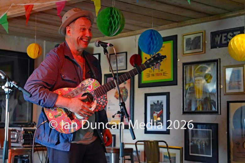 artin Stephenson and fellow member of The Daintees Gary Dunn perform at The West Walls Brewing Company in Carlisle. Picture: Ian Duncan.