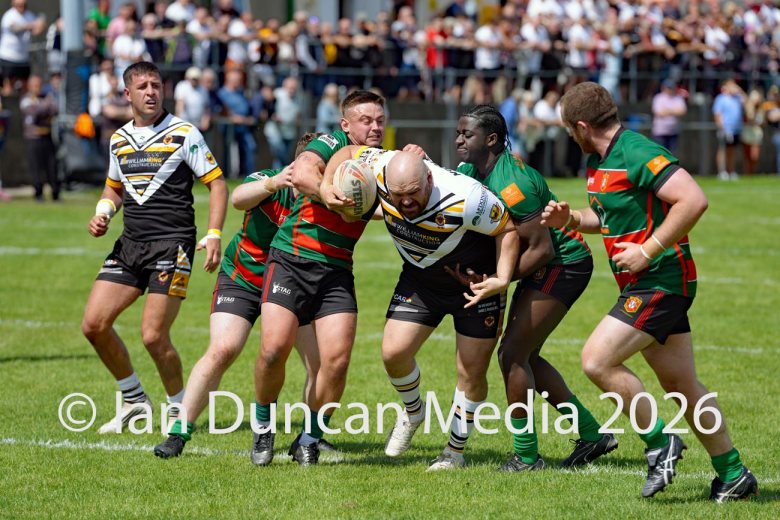 Wath Brow hornets in white shirts against West Bowling. Picture by Ian Duncan.