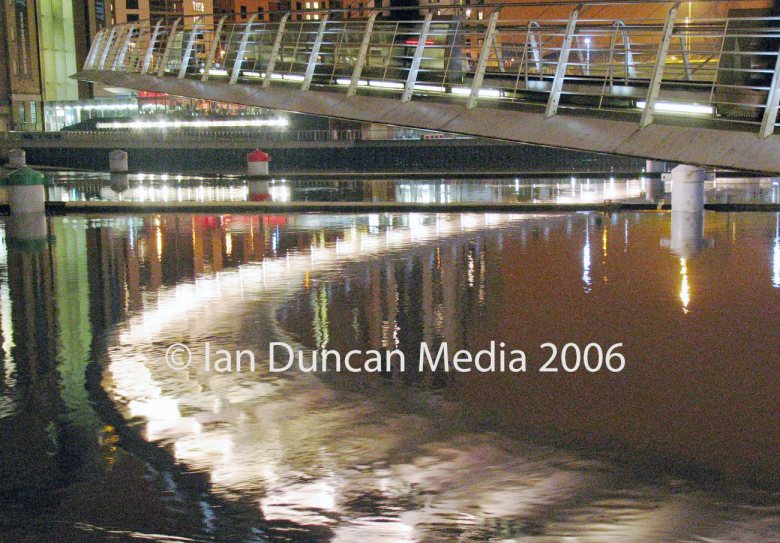 BLINKING BRIDGE... The bridge between Gateshead and Newcastle in the north-east of England in February 2006... Picture: Ian Duncan.